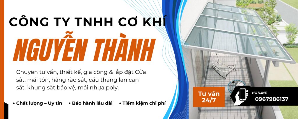Đội thợ làm mái poly nhựa Thủ Đức của CƠ KHÍ NGUYỄN THÀNH kính chào quý khách