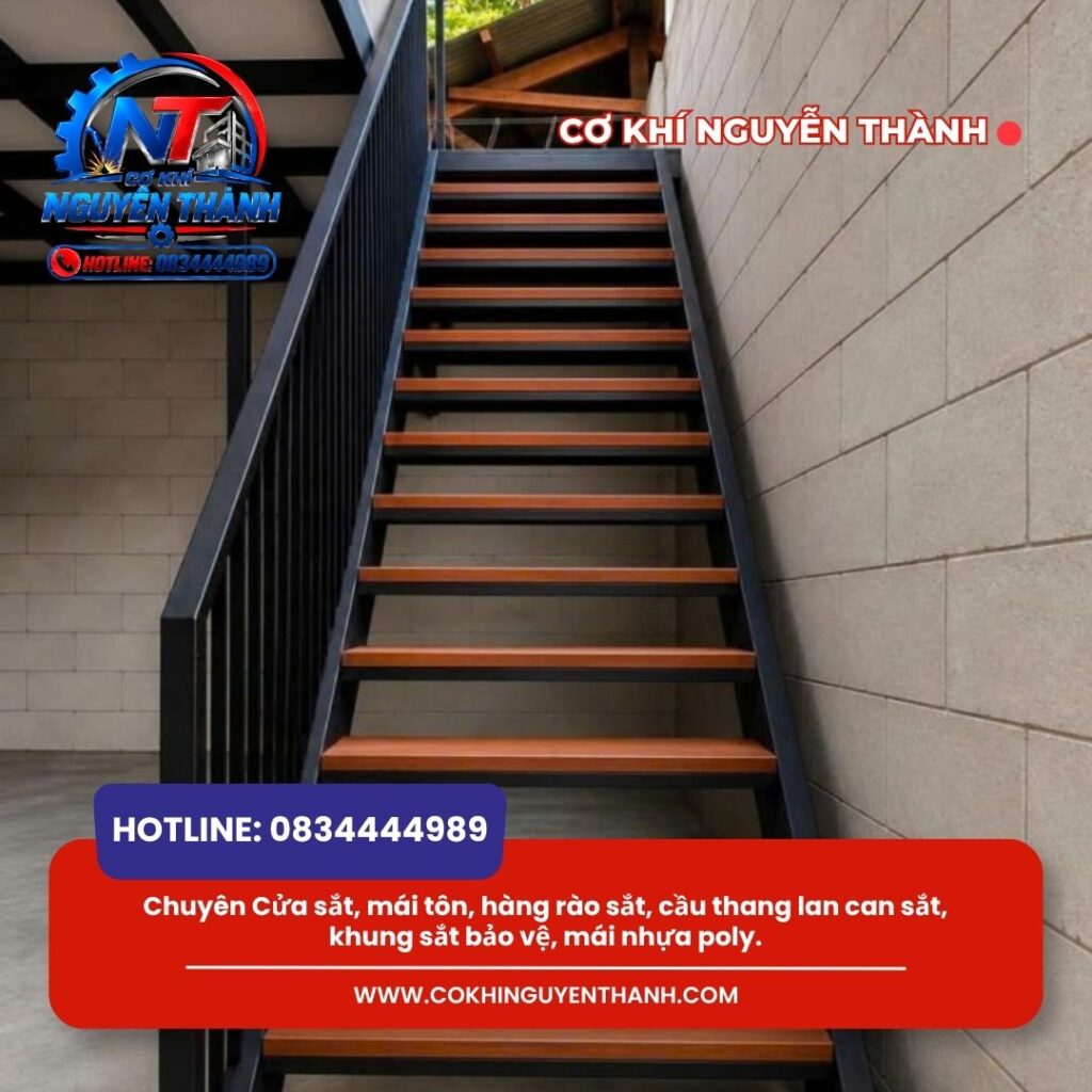Dịch vụ thi công cầu thang sắt Quận 3 – Mẫu đẹp, tiết kiệm diện tích của Cơ khí Nguyễn Thành luôn đem tới giải pháp kết nối không gian hoàn mỹ cho mọi tổ ấm